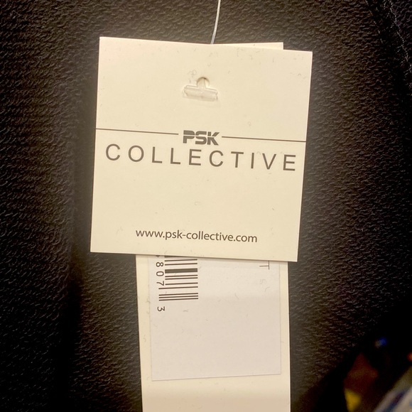 Women's Plus Size PSK Collective Black Curved Hem French Terry Running Shorts 2X - Picture 4 of 8